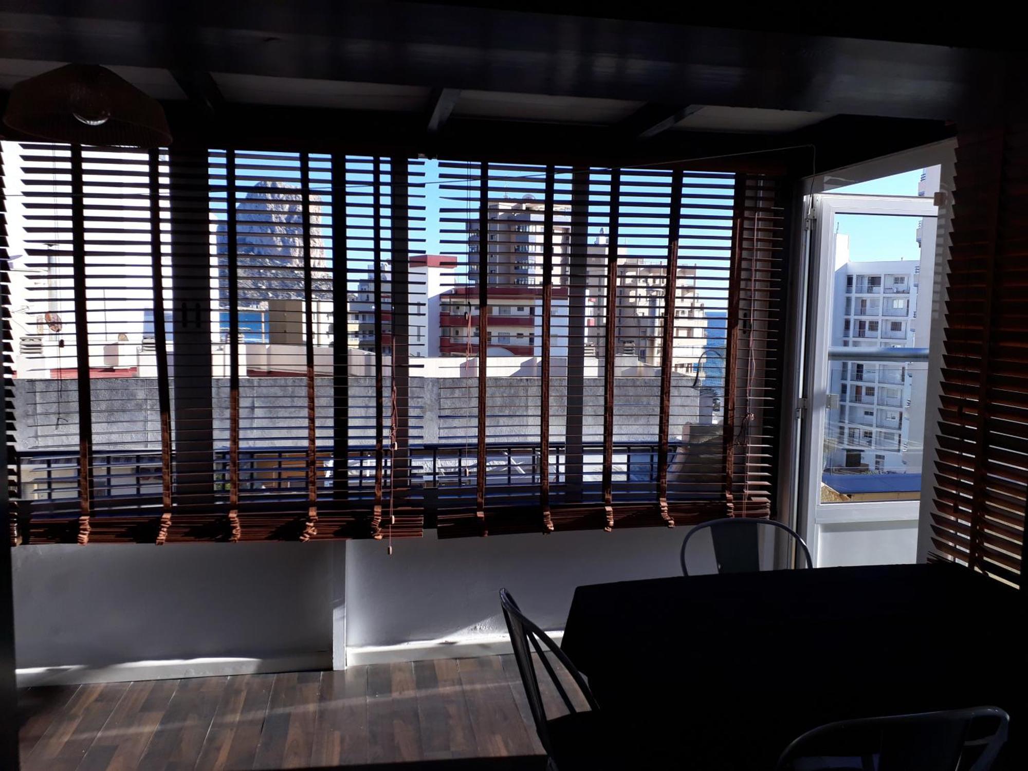 Ático con encanto, 50m de la playa, vista al mar, wifi fibra, gran terraza Calpe Exterior foto